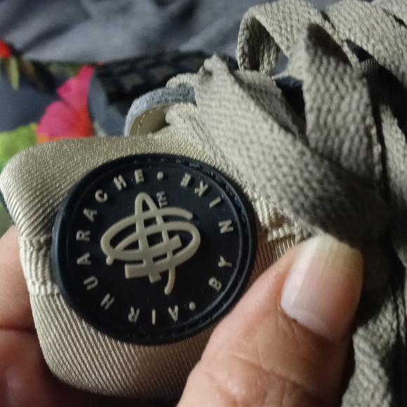 Nike huarache shoes size 6.5 - Picture 4 of 4